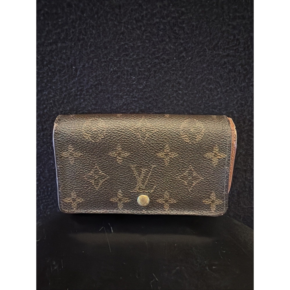 Louis Vuitton Portefeuille Tresor Monogram Bifold Wallet With COA